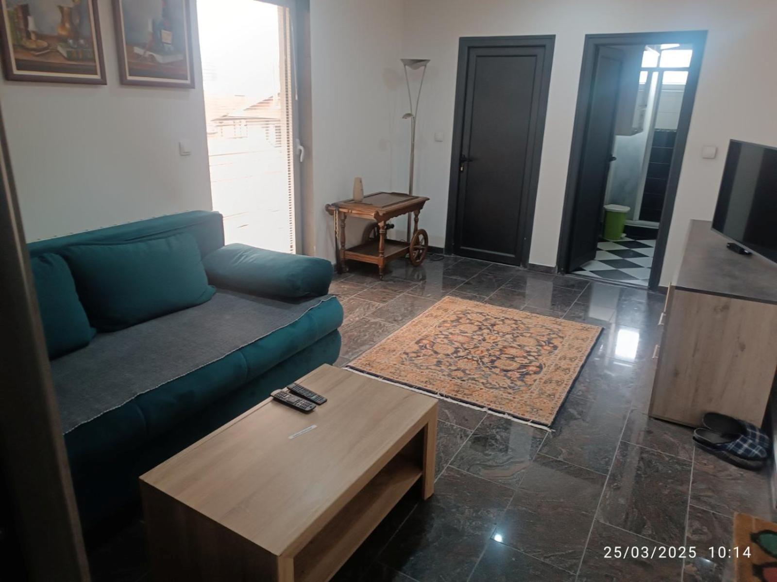 Blue Point Apartment ครากูเยวัตส์ ภายนอก รูปภาพ